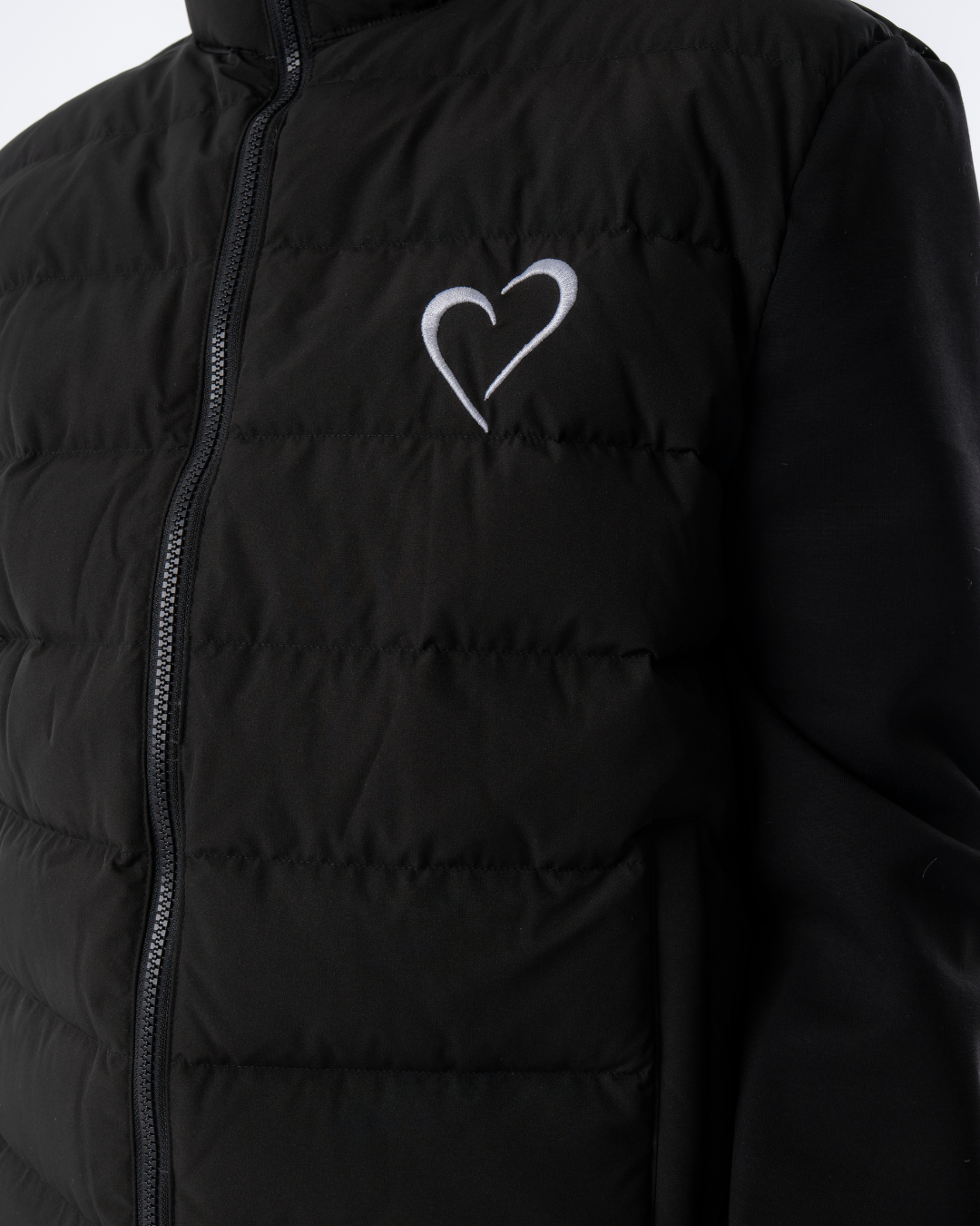Knit Puff with Hood & Heart - Black
