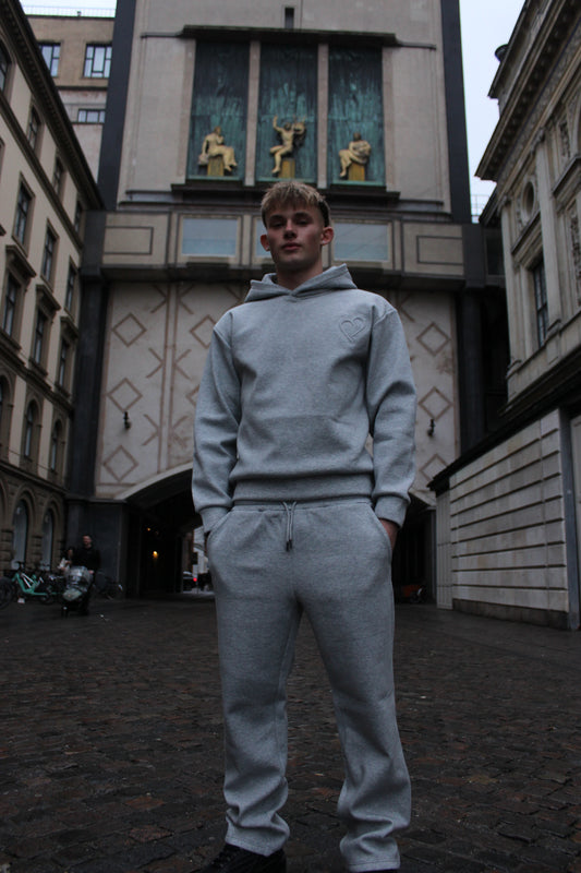 Light Grey Cloud Joggingset (Hoodie & Pants)